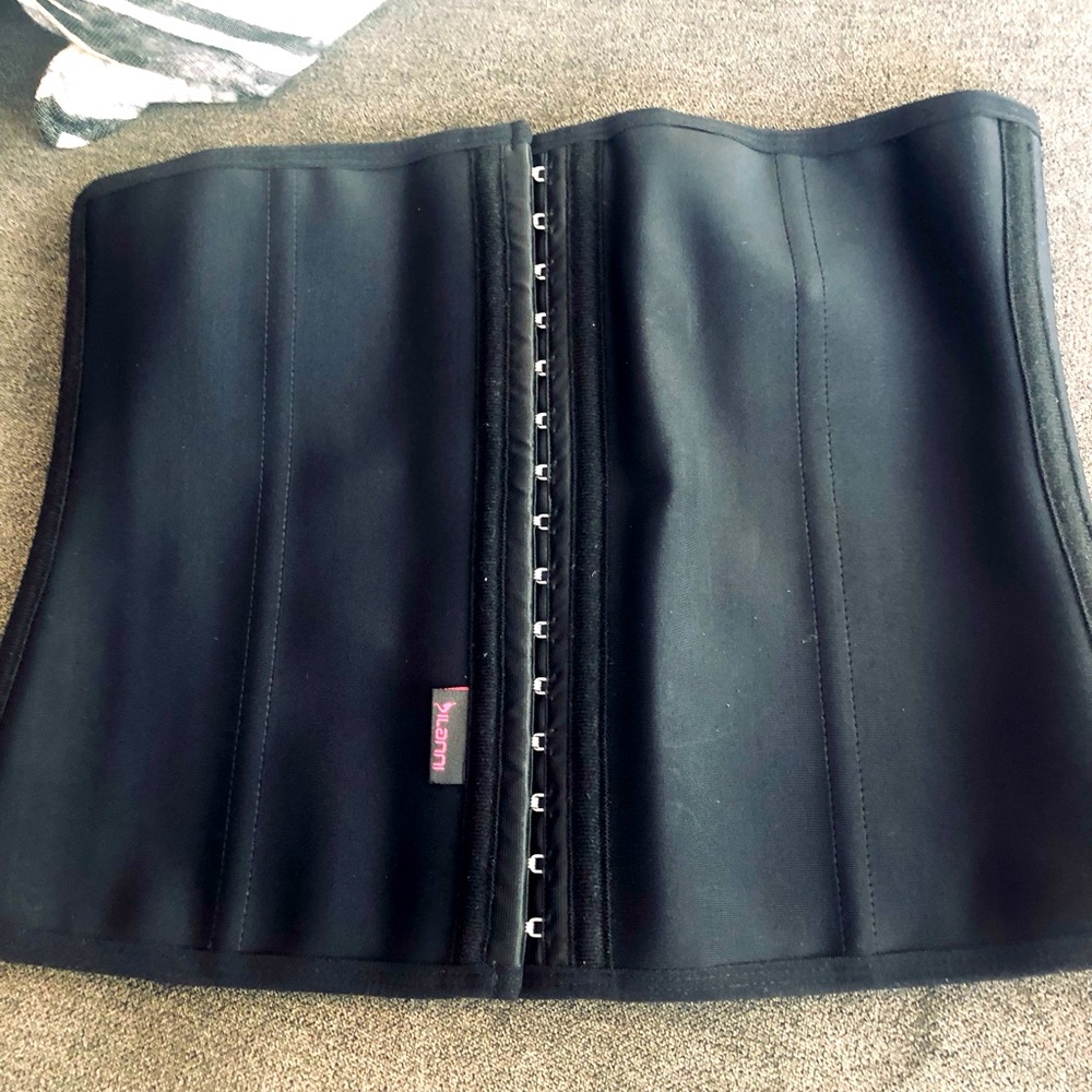 Waist corset shaper